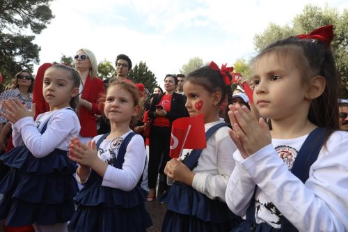 Buca Çınar Anaokullarından yüzüncü yıl etkinlikleri haberi görseli